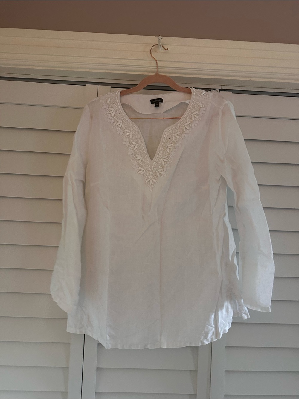 Talbots Linen Beaded White Embroidered V-Neck Tunic